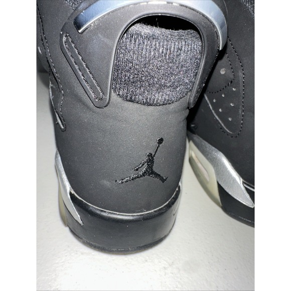 Air Jordan 6 Retro GS Chrome Sneaker DX2835 001 Size 7Y - Picture 6 of 16